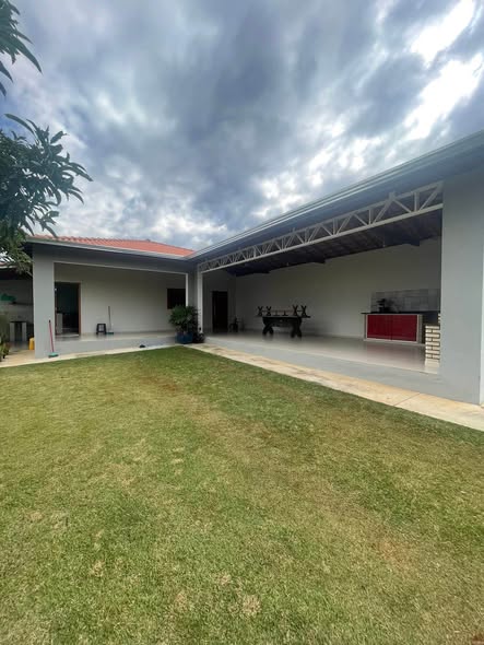 Chácara com Amplo Espaço Gourmet em Capela do Alto — foto 1